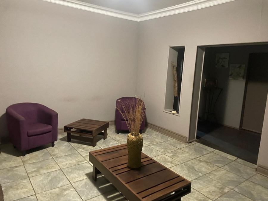 4 Bedroom Property for Sale in Odendaalsrus Free State